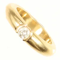 Ring diamant ca 0,23ct, stl 17¼, bredd 4,5mm, 18K Vikt: 11,4 g