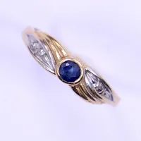 Ring, blå och vita stenar, Ø15, bredd:1-4mm, bruttovikt 1,2g Vikt: 1,2 g