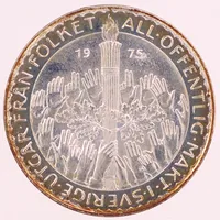 Minnesmynt, 50kr, All offentlig makt i Sverige utgår från folket, år 1975, vikt 26,9gr,  925/1000 silver, saknar etui Vikt: 26,9 g