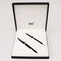 Ett set om Montblanc pennor, 1 reservoarpenna med stift i 14K, 1 kulspetspenna, företagslogga på klämma, etui.
