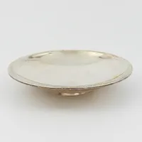 Skål Tostrup Oslo Norge, gravyr, diameter 19 cm, silver. Vikt: 206 g