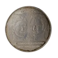 Minnesmynt 50 kronor, silver 925/1000, "DET KUNGLIGA BRÖLLOPET 1976", Ø36 mm, fint ex. Vikt: 27 g