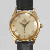 Herrur Omega Constellaion chronometer, 34,5mm, guld på stål, automatisk, cal 501, verknr: 14651073, boettnr: 2852 2SC, skadad urtavla, sliten krona, läderband ej original, inga tillbehör