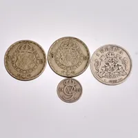 4st mynt i silver, 3st 1kronor, år 1906, 1943, 1947, 1st 10öring, år 1923, vikt 22,65g.