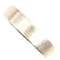 Ring, stl 23, bredd 6mm, 925/1000 silver Vikt: 8,7 g