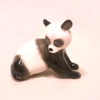 Figurin Lomonosov, panda, höjd 8,5cm, krackelering, made in USSR