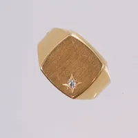 Klackring med diamant ca 1x0,003ct, stl 18¾, bredd 4-14mm, 18K Vikt: 6 g