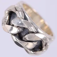 Ring, stl: 18¾, bredd: ca 11mm, 925/1000, silver Vikt: 20,5 g