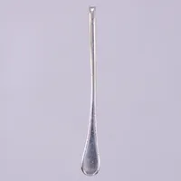 Hänge, Efva Attling, längd ca 7cm, bredd ca 3,1-8,3mm, silver 925/1000 Vikt: 7,9 g