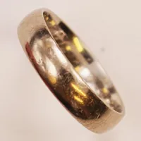 Ring, slät, Ø19, bredd: 5mmm, gravyr, SCH, vitguld, 18K Vikt: 6,5 g