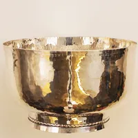 Silverskål, höjd ca 8cm, ca Ø13cm, hamrad dekor, Handarbete, GAB, I11=2007, 830/1000 Silver 299,2g.