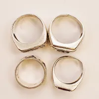 4 Ringar, 16¾-17¾, delvis defekta, 925/1000 Silver 34,6g.