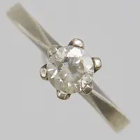 Silverring, vit sten, Ø15¾, bredd:1,5-6mm, 925/1000. Vikt: 1,9 g