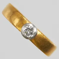 Ring, gammalslipad diamant ca 0,16ct, Ø15¼, 23K. Vikt: 2,3 g