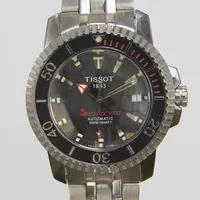 Herrur Tissot Seastar 1000 Diver, 44mm,  ref: A464/564, srn: RKR BC 22588, automatisk, stål, stållänk med extra länkbitar samt en extra gummilänk, manual, box. Vikt: 0 g