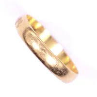 Ring, stl 18½, bredd 4mm, 21K Vikt: 2,6 g