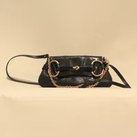 Handväska Gucci Horsebit Bag, svart lackat läder, metalldetaljer, serienr 119771, 002122, smärre slitage och repor, 27x13cm 