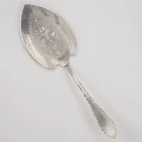 Kakspade, 22cm, mönsterdekor, 830/1000 silver Vikt: 66,5 g