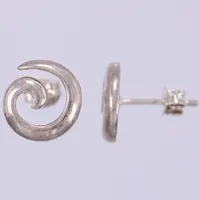 Ett par örhängen, Ø ca 11,4mm, 925/1000, silver Vikt: 2,7 g
