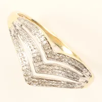 Ring, diamanter 0,05ct enligt gravyr, stl 19, bredd 1,6-10mm, GHA, 18K  Vikt: 2,7 g