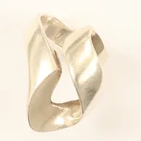 Ring, stl 18, bredd ca 30mm, Mexico, 925/1000 silver Vikt: 12,6 g