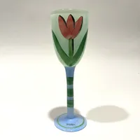 Pokal på fot, Tulipa, Ulrica Hydman-Vallien för Kosta Boda, ca 25cm, Ø ca 7½, etikettmärkt Vikt: 0 g
