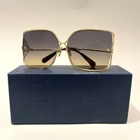 Ett par solglasögon, Louis Vuitton,  Petal Square, Z1629U, tvåtonade glas, gul/blå, guldfärgad metall, slitna skalmar, repiga glas, manuall, fodral, kvitto Vikt: 0 g