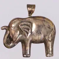 Hänge, elefant, längd 58mm, bredd 53mm, ihålig, buckla 925/1000 silver Vikt: 13 g
