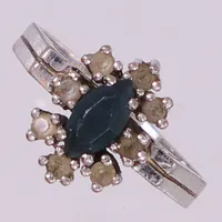 Ring, stl 17½, bredd 21mm, stenar. silver  Vikt: 3 g