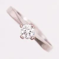 Ring med diamant ca 0,20ct, TW/Si, stl:15¼, Örns Juvelatelje, Göteborg, 18K vitguld Vikt: 2,3 g