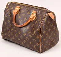 Väska, Louis Vuitton Speedy 30, mongrammönster, guldfärgade detaljer, lås med två nycklar, serienummer SP2180, ca 30x18x20cm, bruksslitage, enstaka fläckar. 