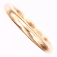 Ring, slät, stl: 18½, gravyr. 20K guld Vikt: 5,7 g