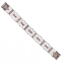 Armband längd ca 17,2cm, bredd ca 16mm, defekt låsdel, 835/1000 silver Vikt: 17,4 g