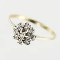 Ring, diamanter 9 x ca 0,005ct, 8/8 slipade, bredd 1,5-8,5mm, vitguld, 18K Vikt: 1,9 g