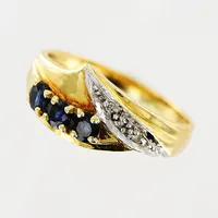 Ring, diamanter 3 x ca 0,005ct, 8/8-slipade, blå stenar, stl 17½, bredd 2-8mm, 18K.  Vikt: 2,9 g
