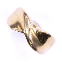 Ring, stl 18¼, bredd 3-10mm, 18K Vikt: 8,3 g