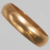 Ring, slät, Ø20, bredd: 5,2mm, gravyr, 18K Vikt: 5,5 g