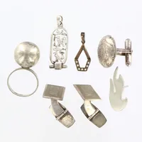 Ett par manschettknappar graverade, en manschettknapp, en pin, ett hänge med stenar, ett hänge, en ring med kula repig och skev, S925/1000 Vikt: 31,2 g