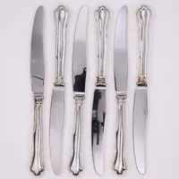 6 Matknivar, modell: Chippendale, 23cm, blad i rostfritt stål, Guldsmedsaktiebolaget GAB, silver 830/1000 Vikt: 418,7 g