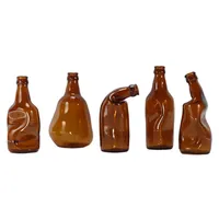 Kuriosa - Ölflaskor, 5 stycken, varierande form, brunt glas PLM, 1960/70-tal, höjd 19-14,5 cm, fint skick utan anmärkning, vikt kring 1350 gram Skickas med postpaket.