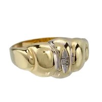 Ring, 8K guld (333/1000), Diamant 1 x 0,003ct, Ø16,0 mm, bredd 1,5 - 8 mm, fint skick Vikt: 1,3 g