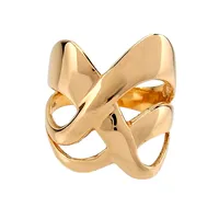 Ring, 18K guld, bred modell, Guldfynd (GHA), Ø19,0 mm, bredd 4-22 mm Vikt: 7 g