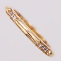 Ring, Engelbert år 2001, diamanter 0,12ctv enligt gravyr, stl 17½, 18K Vikt: 4,4 g