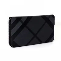 Plånbok Burberry Long Zip Around Wallet, Färg svart/Charcoal, ca 21 x 12cm, beslag i vitmetall, smärre bruksskick, inga tillbehör
