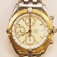 Herrur Breitling Chronomat, stål, automatisk, 40mm, ref: B13050, srn: 10201, kronograf, datum, pilotlänk, ref: 3893, sliten ring, certifikat daterat 18 september 1994, sliten box och ytterkartong.