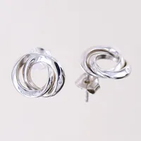 Ett par örhängen med diamanter 2xca0,005ct, Ø13mm, GHA, silver 925/1000 Vikt: 3,5 g