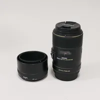 Objektiv Sigma för Canon, 105mm, f28 EX DG MACRO OS HSM, fodral, kartong.