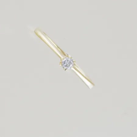 Ring med diamant 0,10ct WP, Ø 18 mm, 18K Vikt: 2,2 g