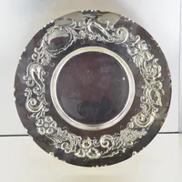 Fat med dekor, diameter 28,5 cm, Handcic, Tesi 1953, silver/tenn Vikt: 301 g