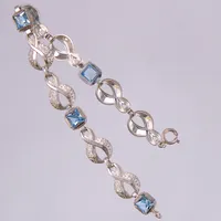 Armband med blå stenar, längd: ca 20cm, bredd: ca 12mm, 835/1000, silver Vikt: 12,2 g